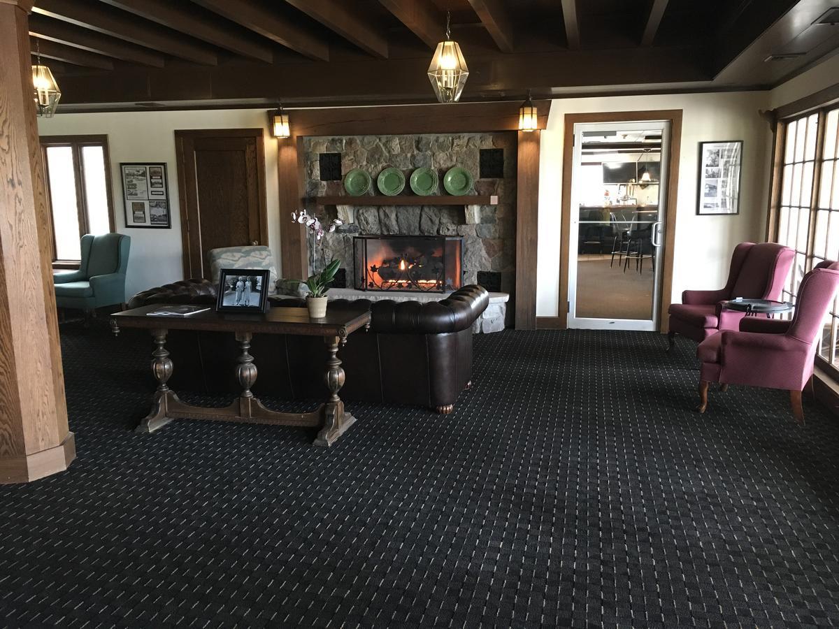 Maxwelton Braes Lodge & Golf Course Baileys Harbor Exterior foto