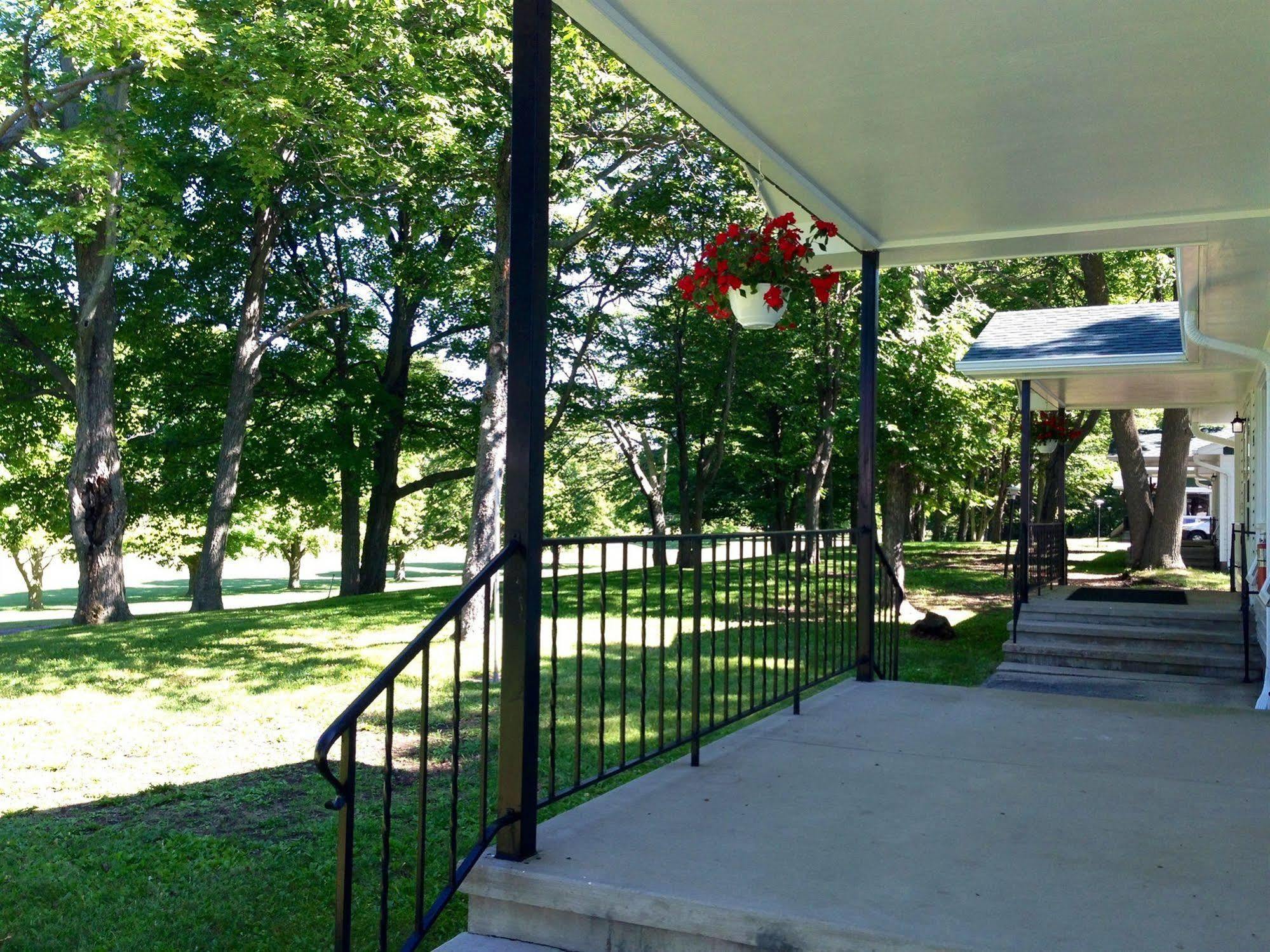 Maxwelton Braes Lodge & Golf Course Baileys Harbor Exterior foto